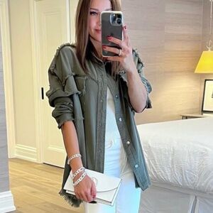 Elan All You Need Is Love distressed Jacket NWT (Small)